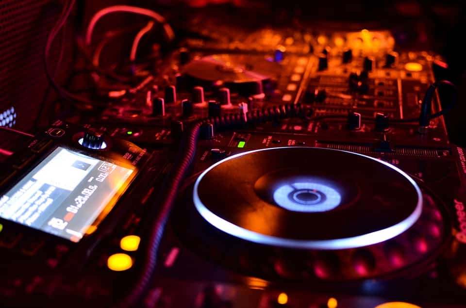 become a dj and make money